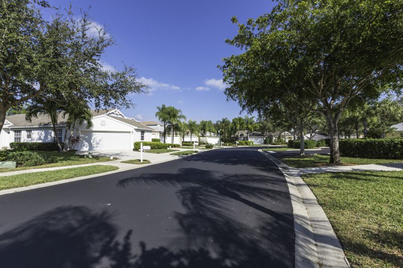 Driveway with Clean Edges